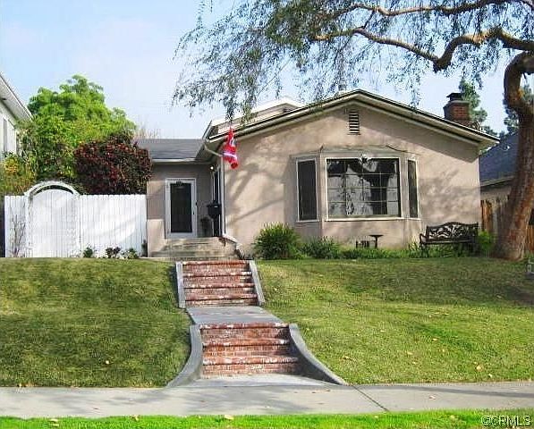1st image of 6206 Friends Ave