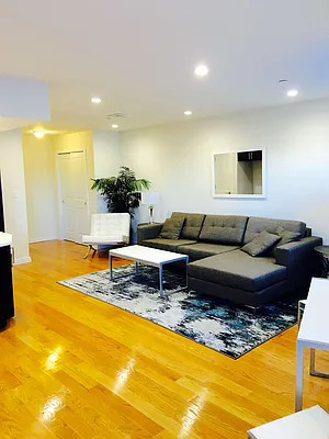 Rented by Bell Realty | media 21