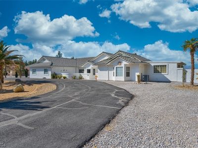 1580 Red Rock Dr, Pahrump, NV, 89048