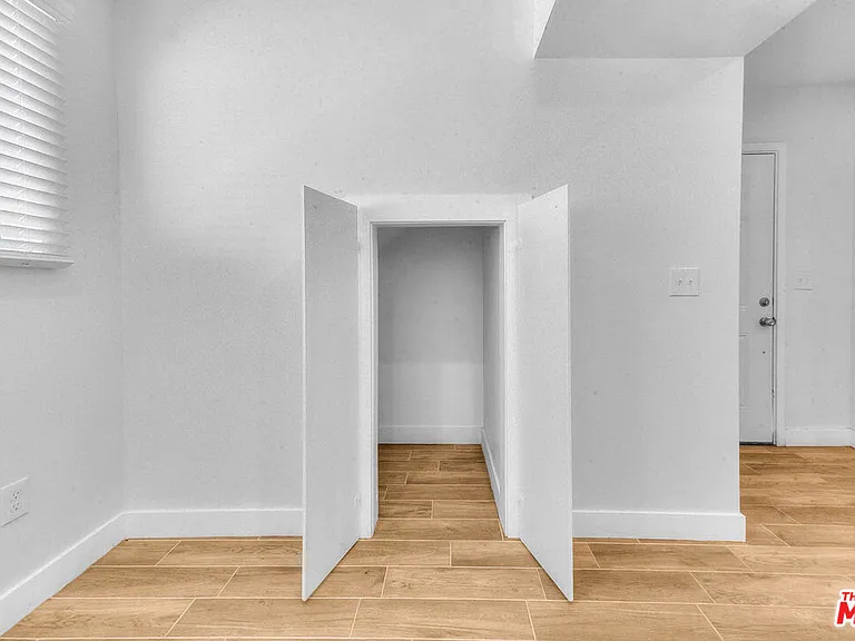 2820 Liberty Blvd #D — Photo 7