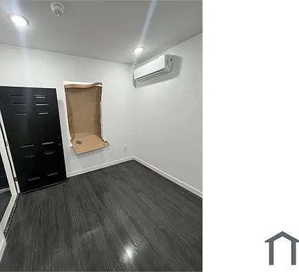 2 bed, $1,476 — Photo 3