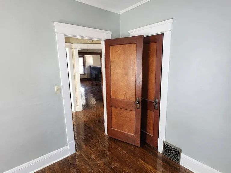 1313 Marlowe Ave — Photo 24