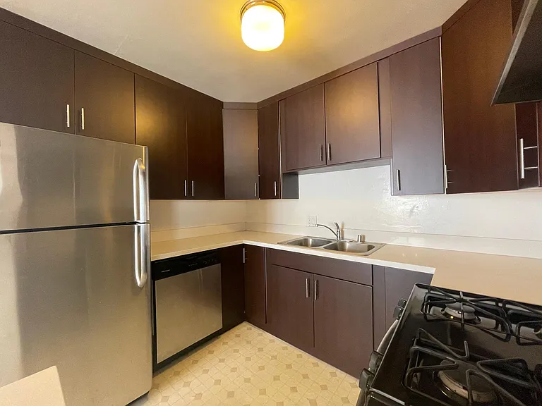 1544 N Fuller Ave #7 — Photo 18