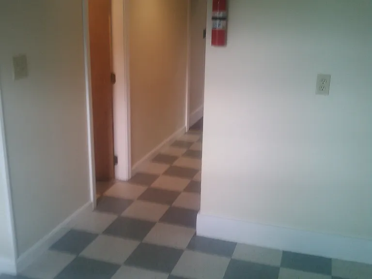 119 Pleasant St #6 — Photo 8