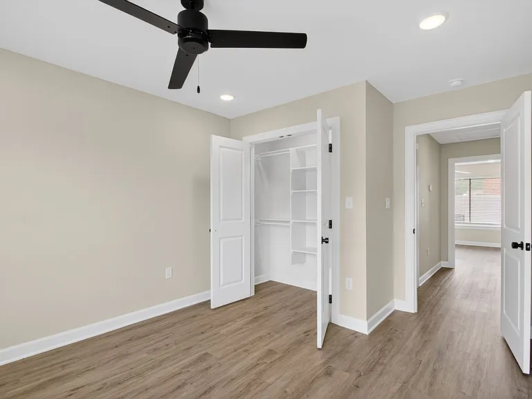 SOMA Area, Little Rock - 2 Bedroom - New Construction Luxury Townhomes — Photo 11
