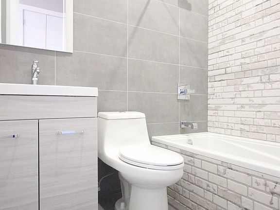 3rd image of 32 Belvedere St #3F