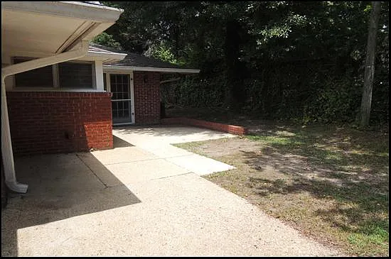 615 1st St S #HOUSE — Photo 24