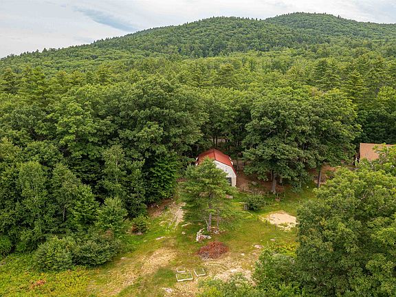 5th image of 82 Champion Hill Road