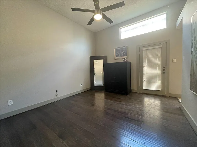9602 Top Gallant Ct — Photo 13