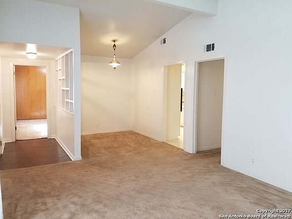 4th image of 214 Beechwood Ave