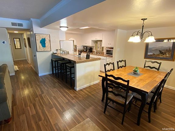 5th image of 1140 Herbert Ave #C