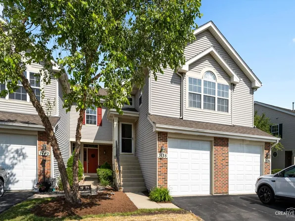 7438 Grandview Ct #7438, Carpentersville, IL 60110