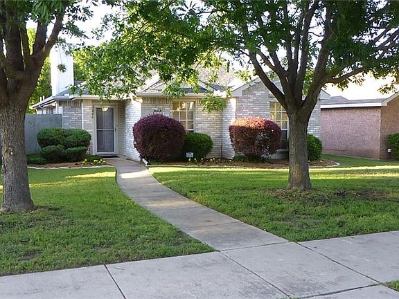 2nd image of 306 Bryant Ln