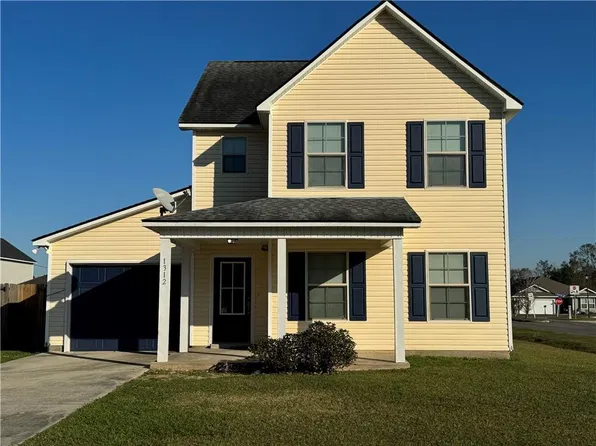 1312 S Sky Ave, Gonzales, LA 70737