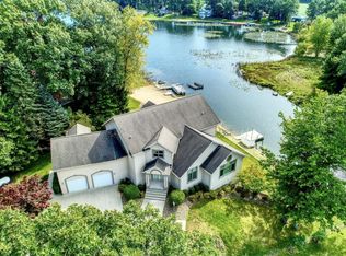 60889 W Oak Dr, Decatur, MI 49045