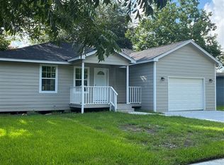 2227 Rainbow Dr, Houston, TX 77023