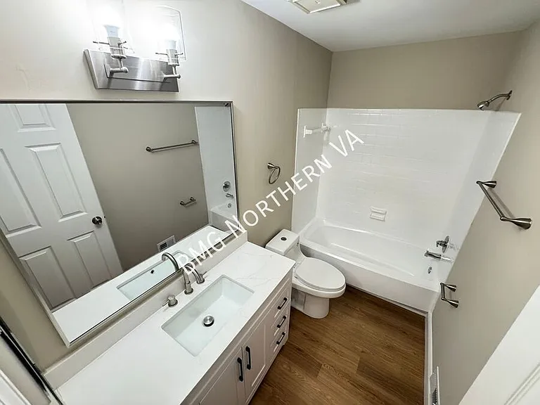 9606 Scotch Haven Dr — Photo 20