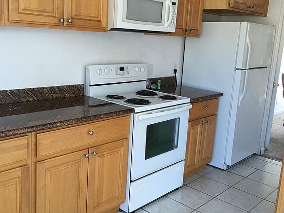 2nd image of 3170 Gawain Dr