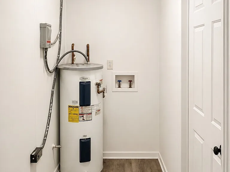 169 Pine Leaf St — Photo 8