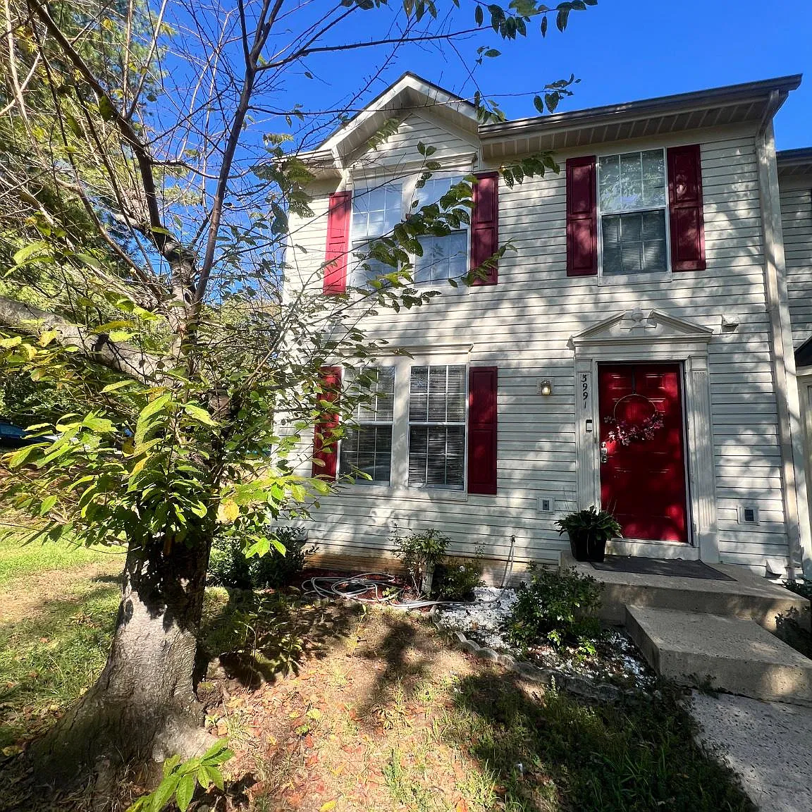 1 bed, 1.0 bath, 2056 sqft, $1,500 — Photo 1