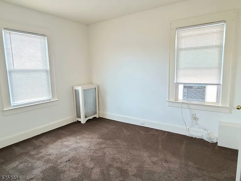 254 W Franklin St #2 — Photo 12