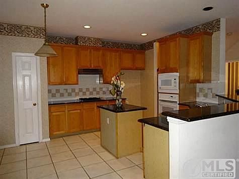 3rd image of 4420 Palmdale Dr