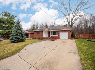 1994 Beverly Hills Dr, Richmond Heights, OH
