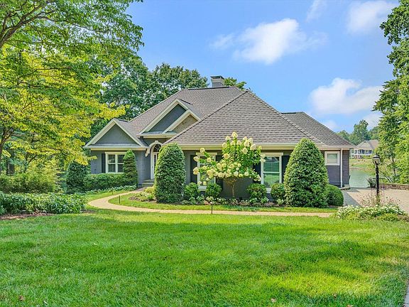 2nd image of 255 Upland Shores Dr