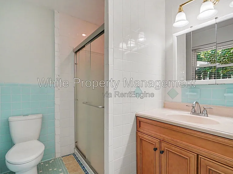 7017 Linda Lake Dr — Photo 13