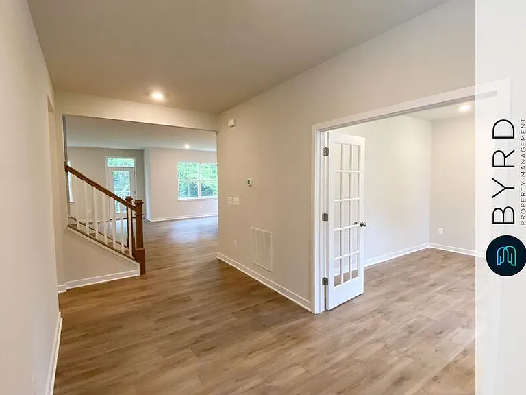 9200 Moldova Rd — Photo 4