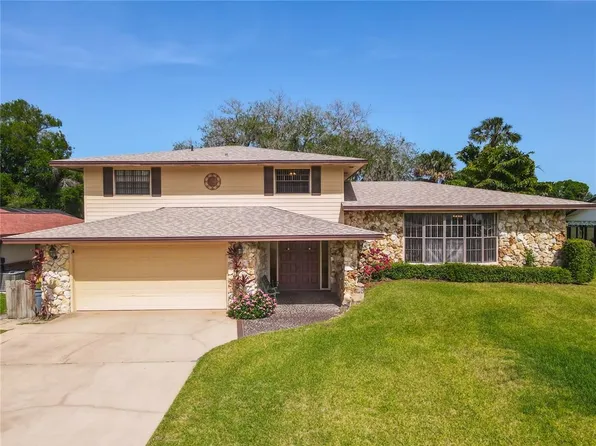 721 Fairway Dr, New Smyrna Beach, FL 32168