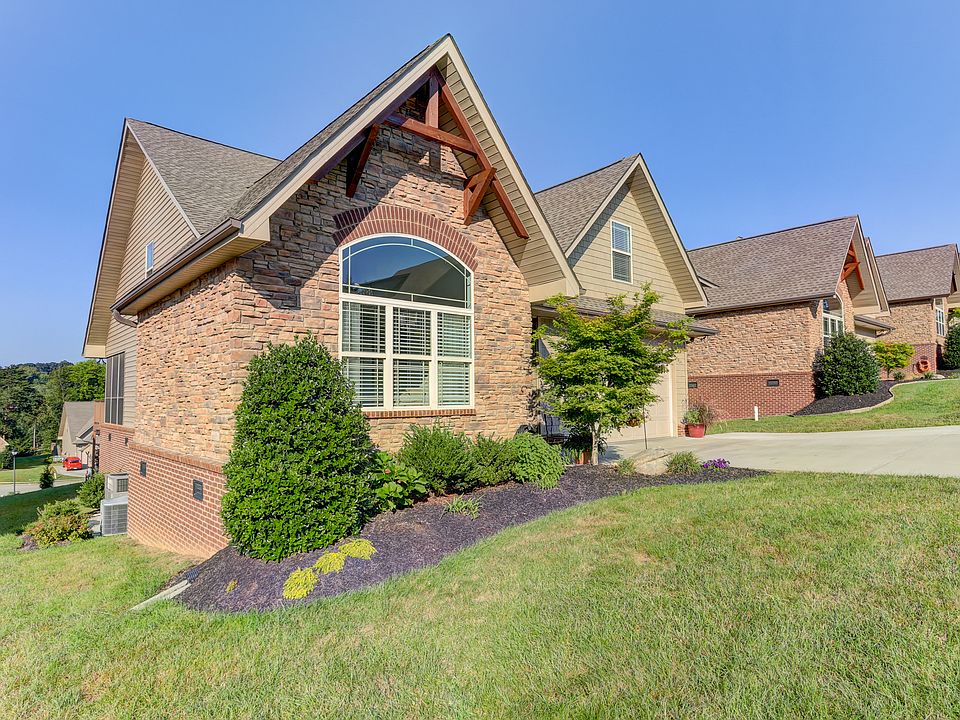 1st image of 8115 Villa Grande Ln