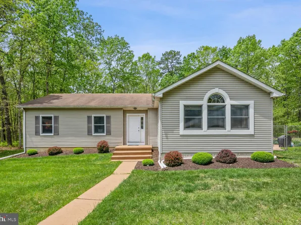 3 Goose Pond Rd, Tabernacle, NJ 08088