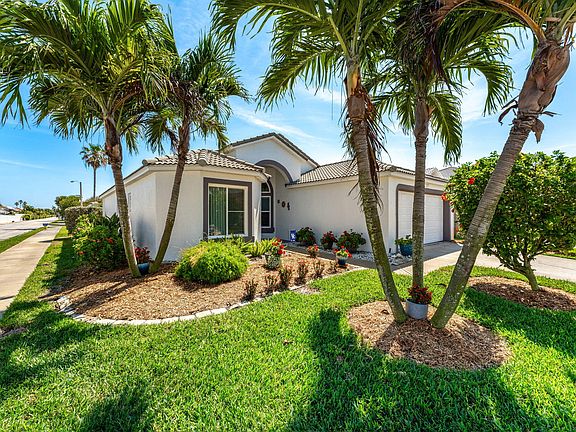 3rd image of 305 Meridian Ln