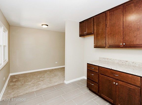 5th image of 1819 Elizabeth Ave