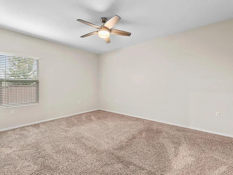 2537 Forgetmenot Ln — Photo 17
