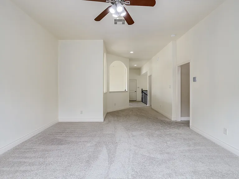 3505 Harvest Moon Ln — Photo 38