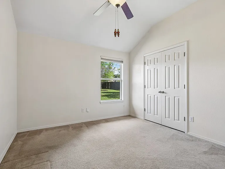 1708 Creekside Ct — Photo 30