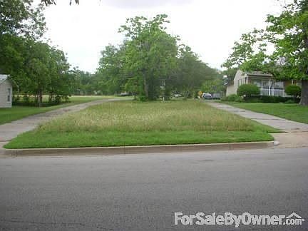 2 Story 2 Car Garage/workshop