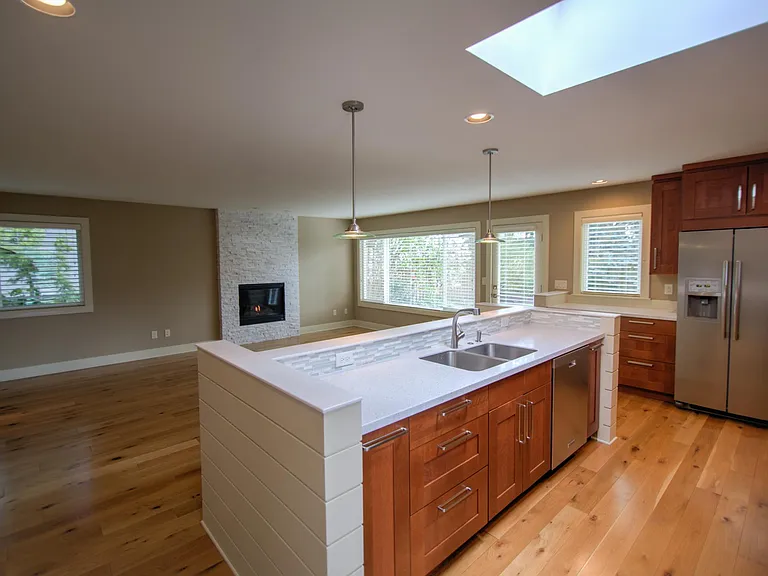 12980 NW Westlawn Ter — Photo 12
