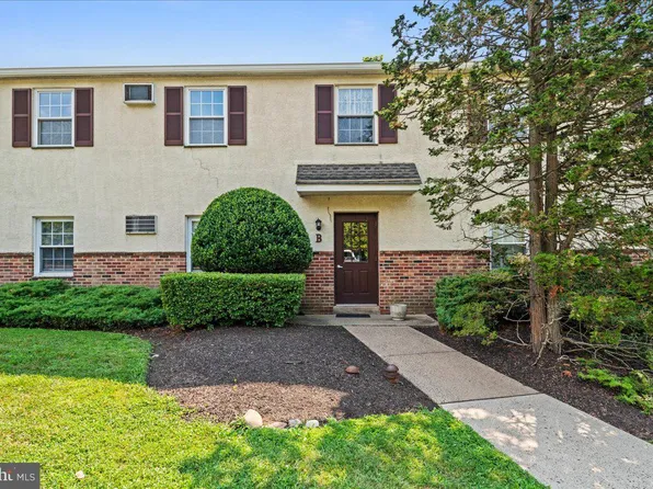 103 Deep Run Rd APT B4, Dublin, PA 18917