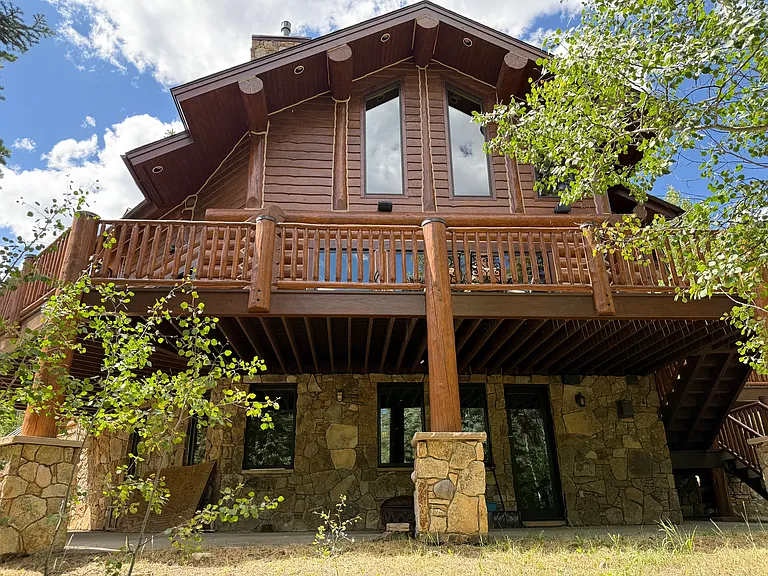 520 Two Cabins Dr — Photo 5
