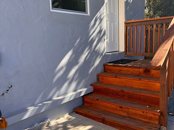 3rd image of 2437 Edwards Ave #1