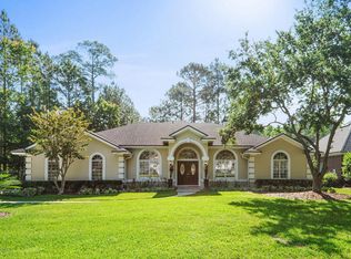 10107 Deercreek Club Rd E, Jacksonville, FL 32256