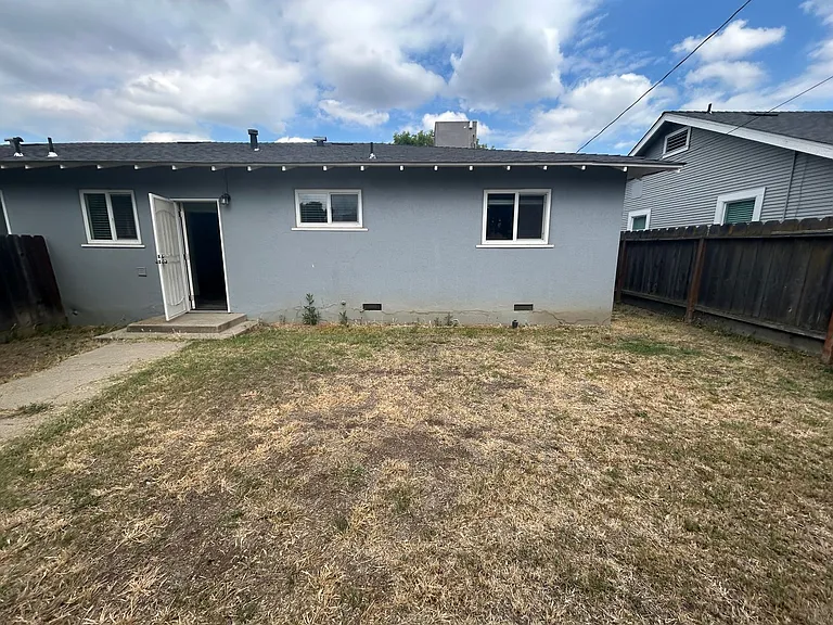 3603 - DeLash — Photo 13