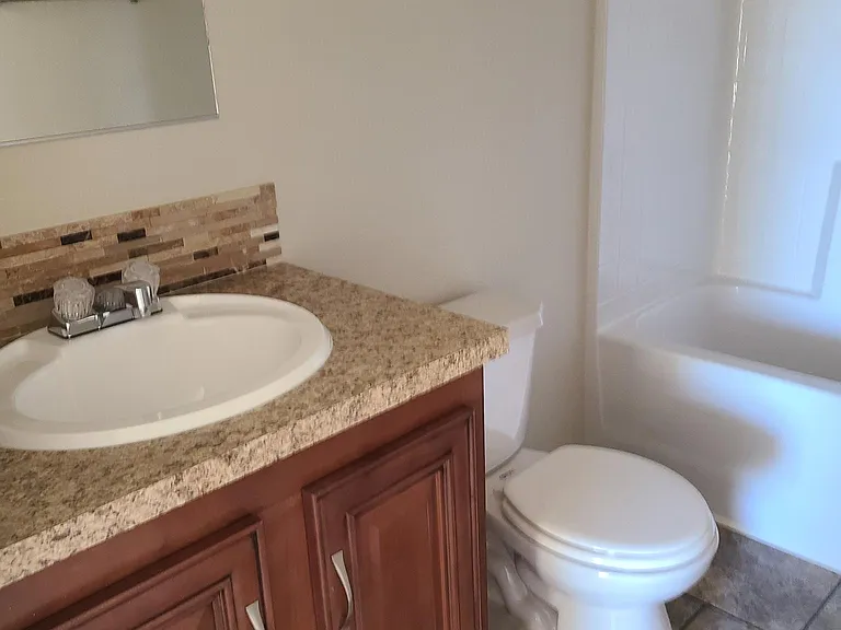 1580 W Wilson Rd — Photo 5