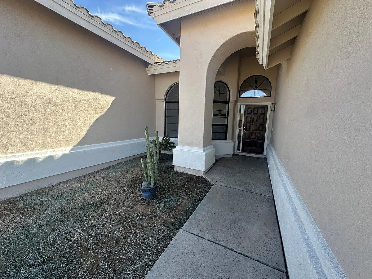 Building Photo - 15 W Buena Vista Dr
