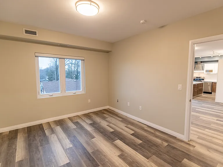 6479 Montrose Rd — Photo 13