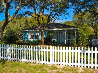 928 W Highland Ave, Aransas Pass, TX 78336