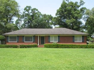 427 S Audubon Dr, Albany, GA 31707